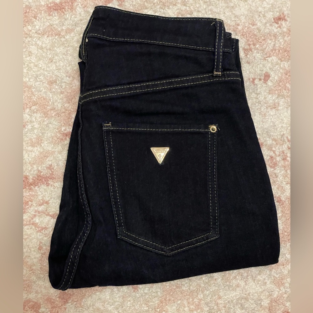 GUESS Super High Rise Dark Wash Skinny Leg 27R
